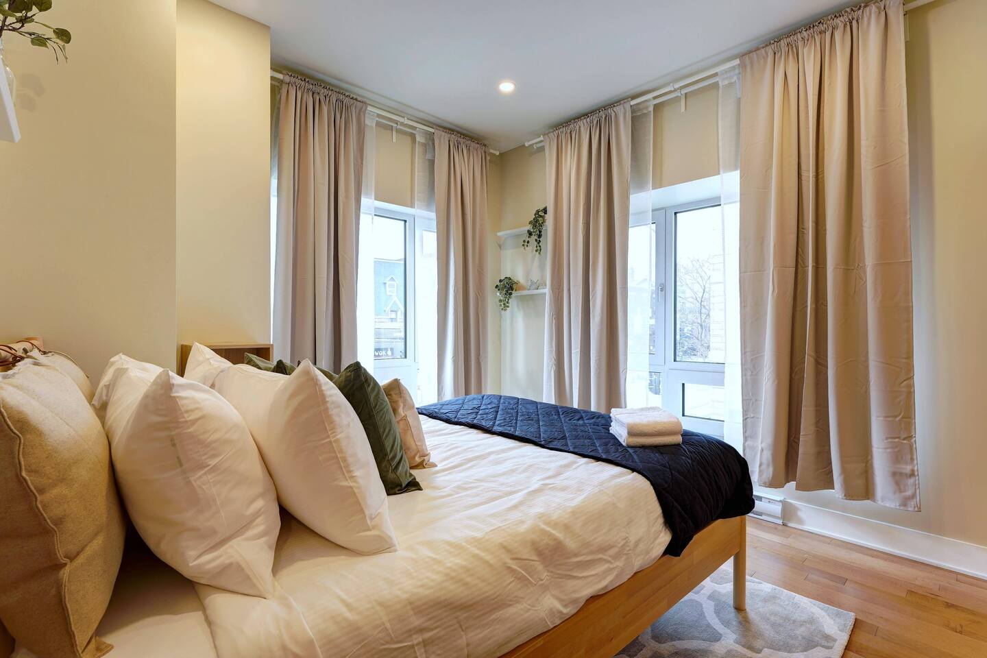 Primary Image for Le Chic Condo du Plateau