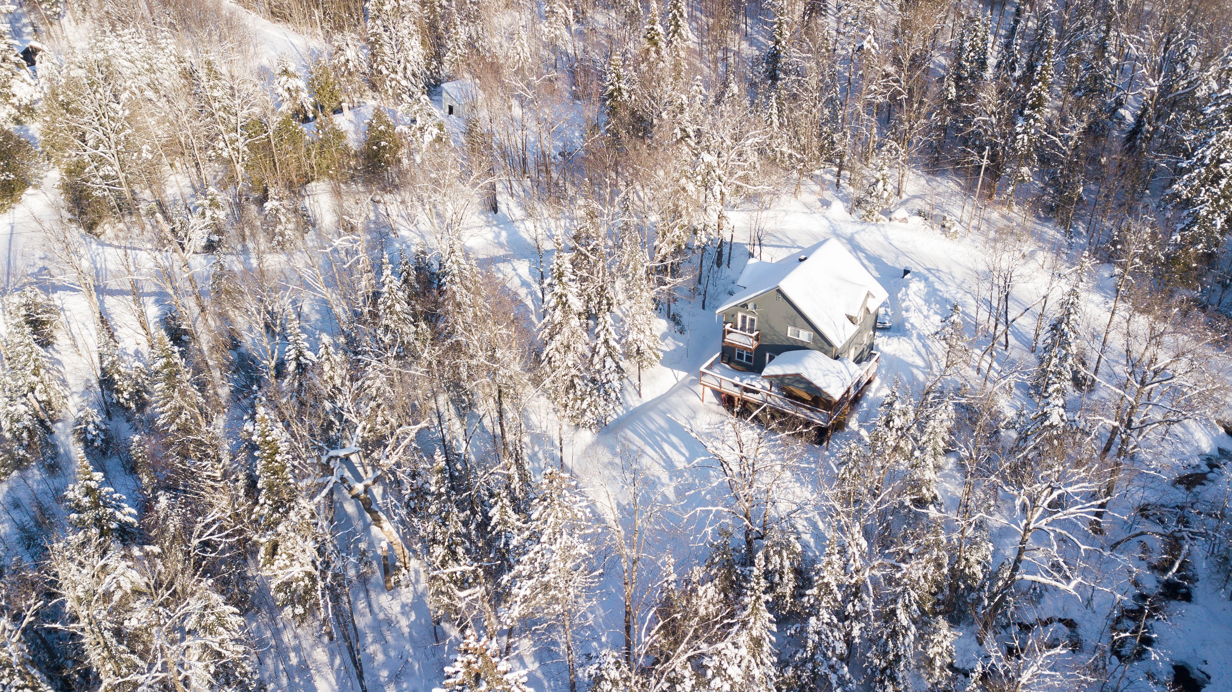Primary Image for L'Exode au Ruisseau